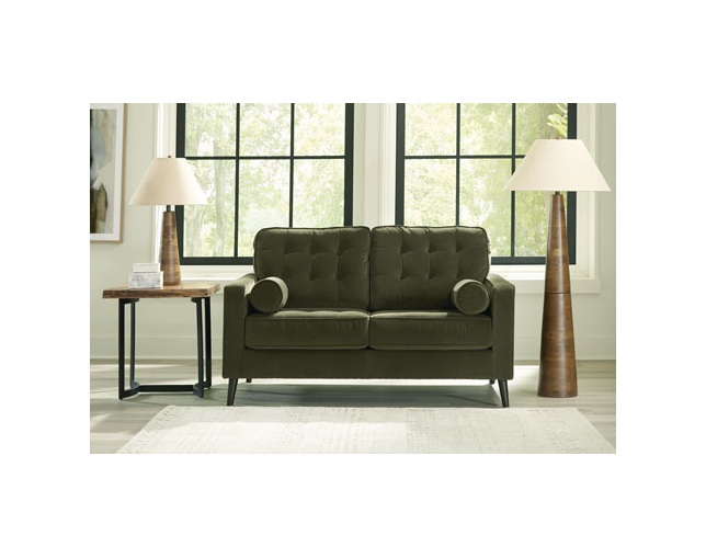 Ashley Furniture HomeStore(アシュレイ ファニチャー ホームストア) Reveon Lakes Loveseat(2640435)の写真