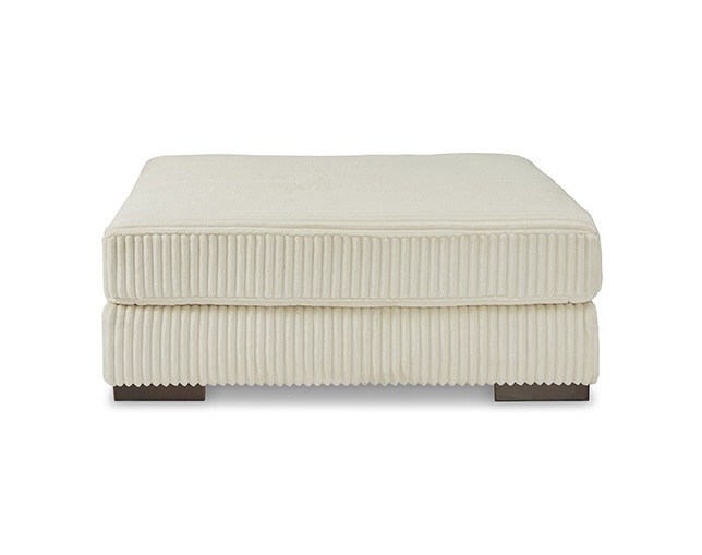 Ashley Furniture HomeStore(アシュレイ ファニチャー ホームストア) Lindyn Oversized Accent Ottoman(2110421)の写真