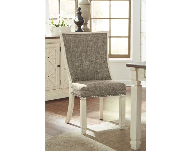 Ashley Furniture HomeStore(アシュレイ ファニチャー ホームストア) Bolanburg Dining UPH Side Chair(D647-02)の写真