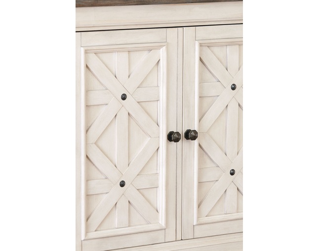 Ashley Furniture HomeStore(アシュレイ ファニチャー ホームストア) Bolanburg Dining Room Server(D647-60)の写真