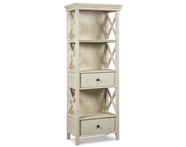 Ashley Furniture HomeStore(アシュレイ ファニチャー ホームストア) Bolanburg Display Cabinet(D647-76)の写真