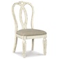Ashley Furniture HomeStore Realyn Dining Room Chair(D743-02)の写真