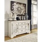 Ashley Furniture HomeStore Realyn Dining Room Server(D743-60)の写真