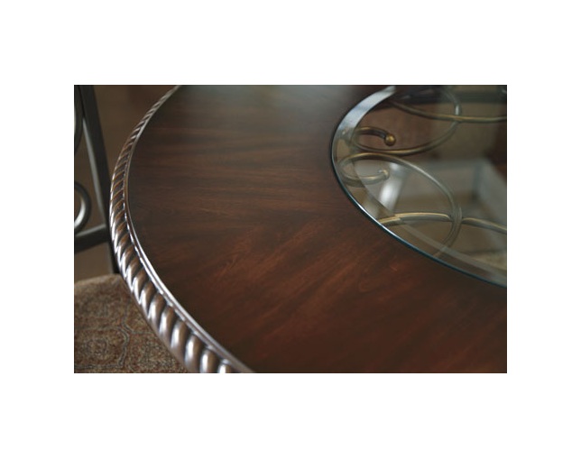 Ashley Furniture HomeStore(アシュレイ ファニチャー ホームストア) Glambrey Dining Table(D329-15)の写真