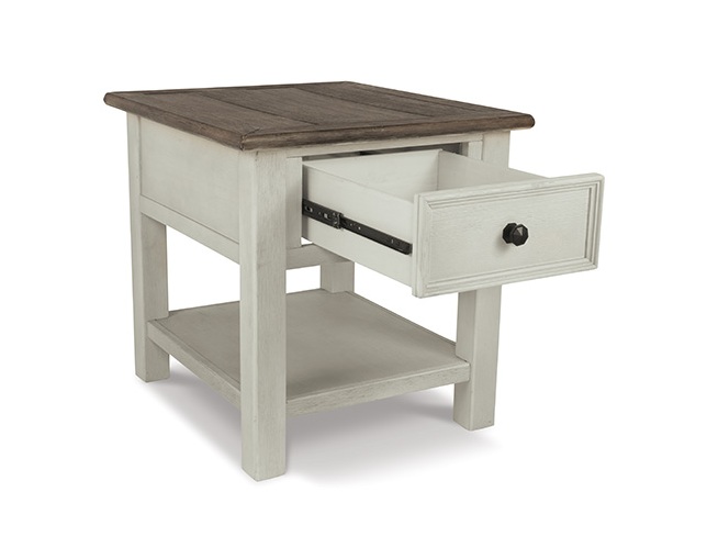 Ashley Furniture HomeStore(アシュレイ ファニチャー ホームストア) Bolanburg End Table(T637-3)の写真