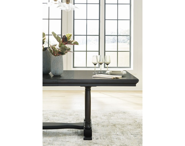 Ashley Furniture HomeStore(アシュレイ ファニチャー ホームストア) Welltern Dining Extension Table(D971-45)の写真