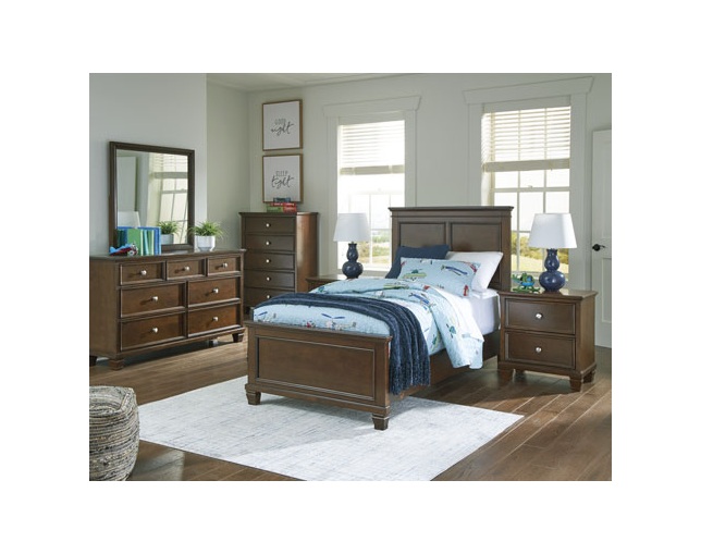 Ashley Furniture HomeStore(アシュレイ ファニチャー ホームストア) Danabrin Bed Frame With Wood Foundation(B685B6,8)の写真