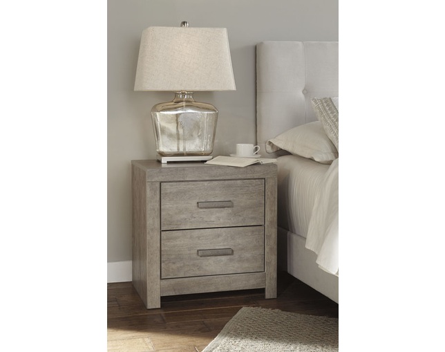Ashley Furniture HomeStore(アシュレイ ファニチャー ホームストア) Culverbach Nightstand(B070-92)の写真