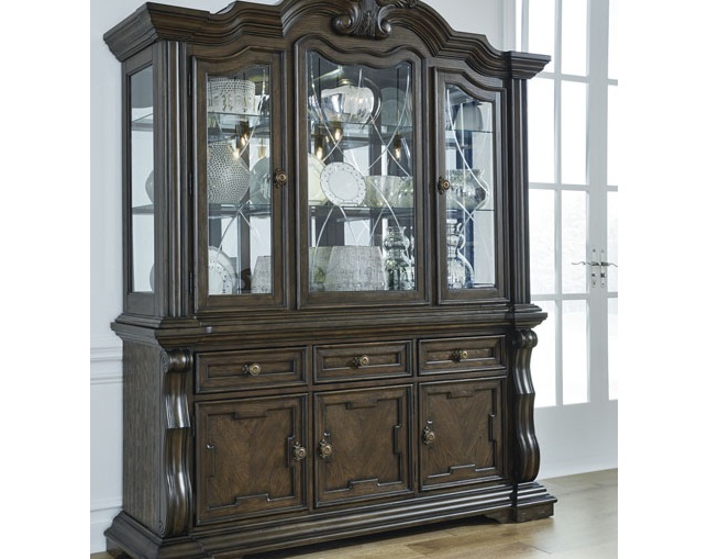 Ashley Furniture HomeStore(アシュレイ ファニチャー ホームストア) Maylee Dining Buffet and Hutch(D947-80/81)の写真