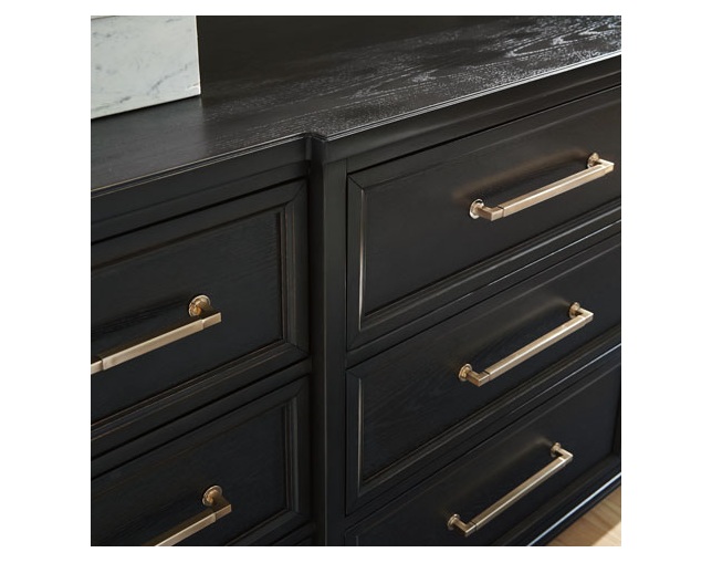 Ashley Furniture HomeStore(アシュレイ ファニチャー ホームストア) Welltern Dresser(B971-31)の写真