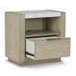 Ashley Furniture HomeStore Hennington Nightstand(B756-91)の写真