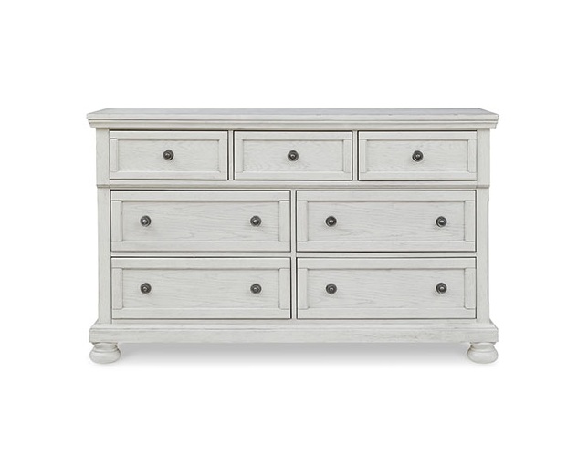 Ashley Furniture HomeStore(アシュレイ ファニチャー ホームストア) Robbinsdale Dresser(B742-31)の写真