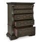 Ashley Furniture HomeStore Maylee Chest(B947-46)の写真