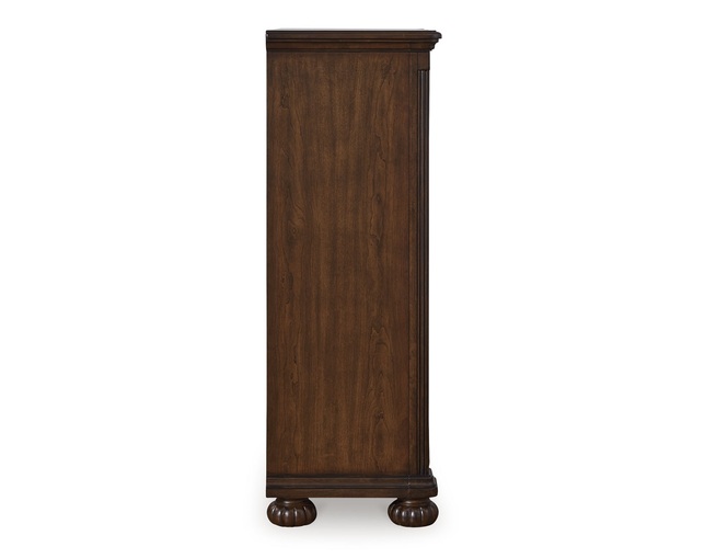 Ashley Furniture HomeStore(アシュレイ ファニチャー ホームストア) Lavinton Chest(B764-31)の写真