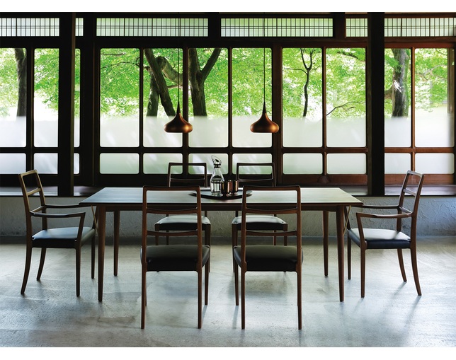 Tid(ティッド) DINING TABLEの写真