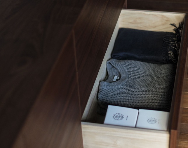 REMBASSY(レンバシー) C&C living boardの写真