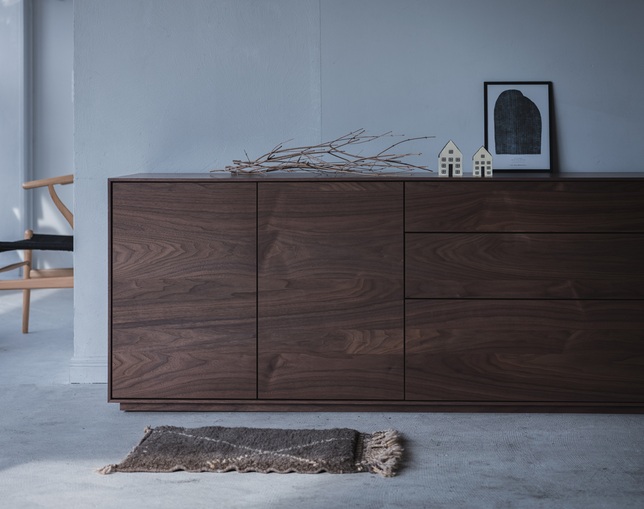 REMBASSY(レンバシー) C&C living boardの写真