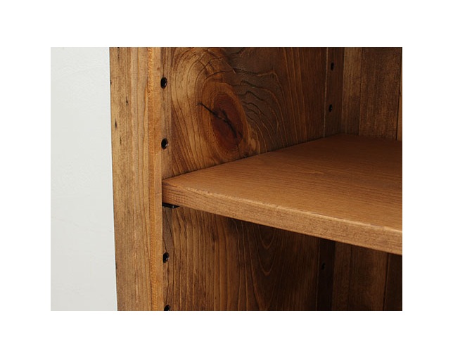 ラスティック(Rustic) 木製ガラスキャビネットの写真
