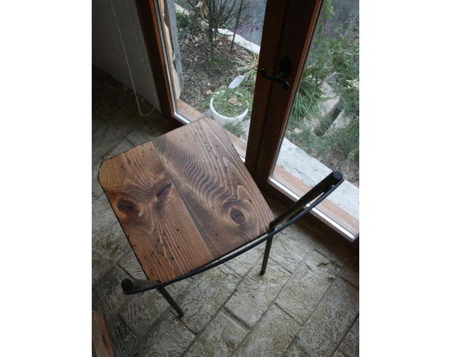 ラスティック(Rustic) アイアンバックチェアの写真