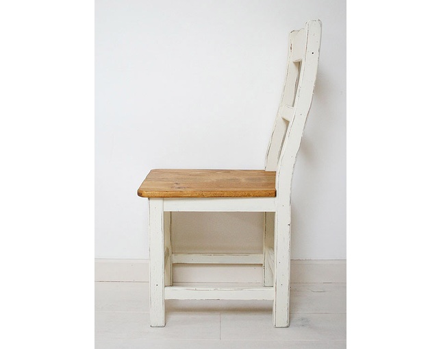 ラスティック(Rustic) 木製チェアCラインの写真