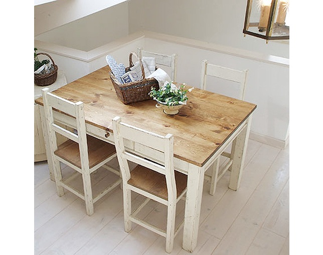 ラスティック(Rustic) 国産オーダー家具 ラスティックパイン スクエアレッグテーブル ～1500×～800の写真