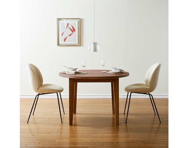 ザ・コンランショップ(THE CONRAN SHOP) BYO TABLE A LEG D110 WALNUT OIL  の写真