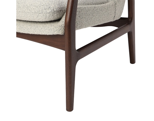 ザ・コンランショップ(THE CONRAN SHOP) MS430 LOUNGE CHAIR SMOKED OAK BARU120の写真