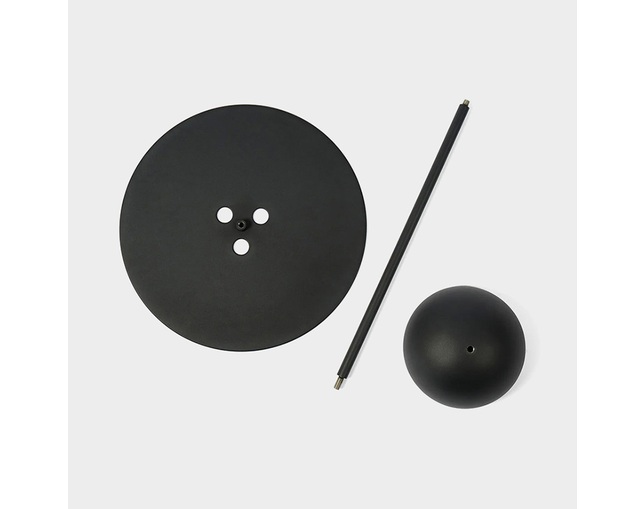 ザ・コンランショップ(THE CONRAN SHOP) TEN-PIN SIDE TABLE BLACKの写真