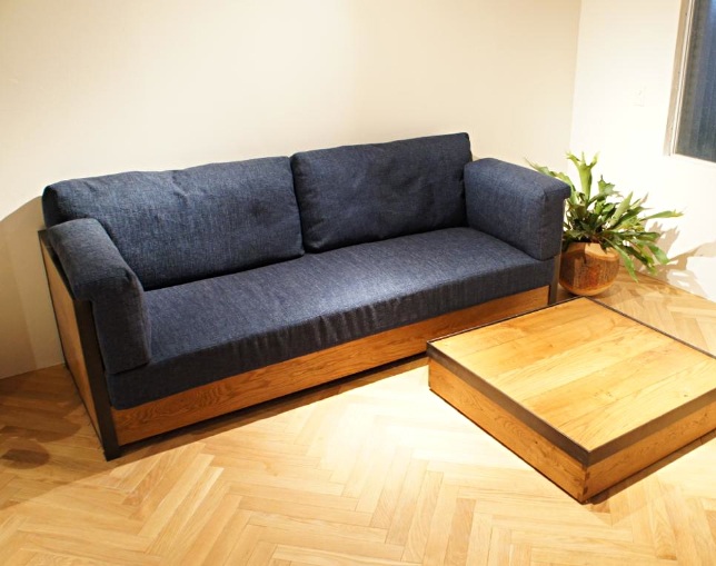 アンプインテリアデザイン(ANP interior design) SOLID SOFA 3Pの写真