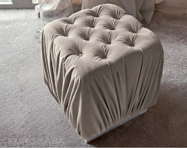 Giorgio Collection スツール | SUNRISEの写真