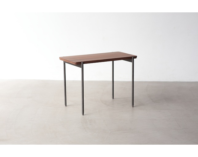 NOWHERE LIKE HOME(ノーウェアライクホーム) Center & Side Table RICTⅡの写真