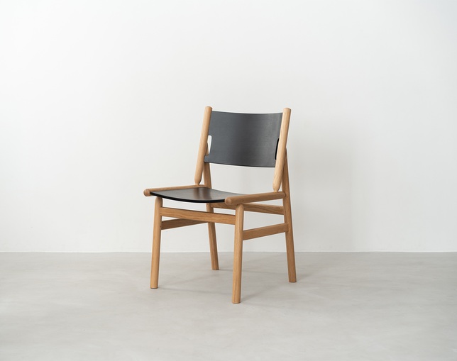 NOWHERE LIKE HOME(ノーウェアライクホーム) Dining Chair FIKAⅡの写真