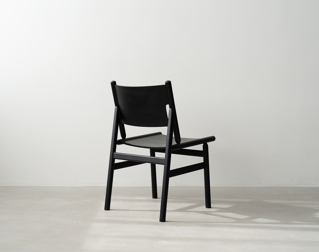 NOWHERE LIKE HOME(ノーウェアライクホーム) Dining Chair FIKAⅡの写真