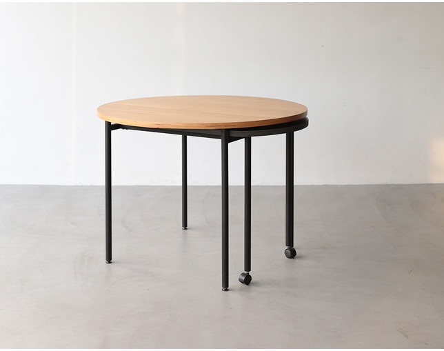 NOWHERE LIKE HOME(ノーウェアライクホーム) Dining Table KAPELLⅡの写真