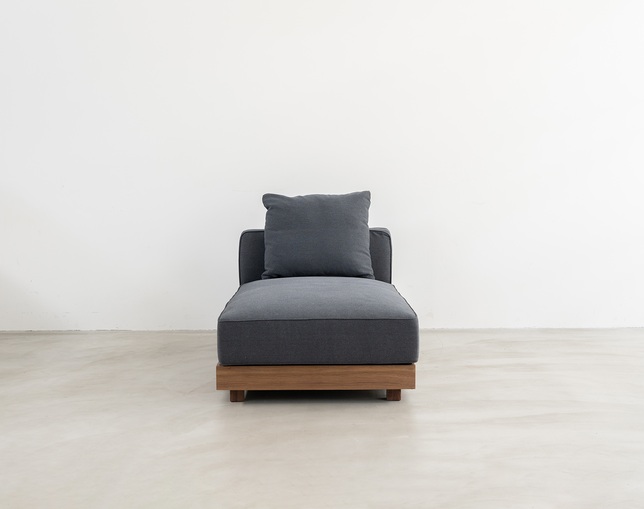NOWHERE LIKE HOME(ノーウェアライクホーム) Sofa TRAVISの写真