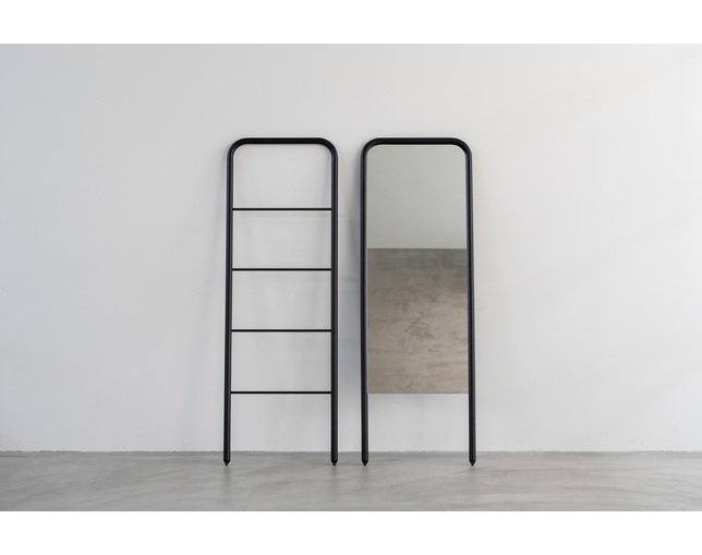 NOWHERE LIKE HOME(ノーウェアライクホーム) Stand Mirror & Ladder Hunger SUKのメイン写真