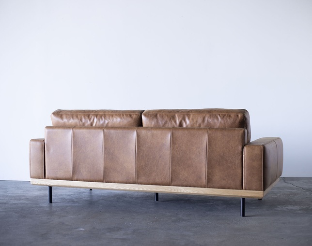 NOWHERE LIKE HOME(ノーウェアライクホーム) Sofa BOLKEの写真