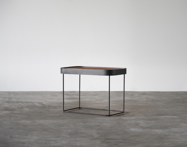 NOWHERE LIKE HOME(ノーウェアライクホーム) Side Table FROMの写真