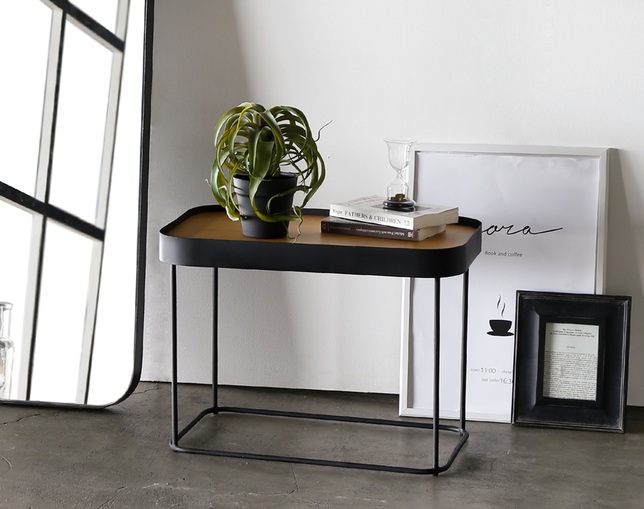 NOWHERE LIKE HOME(ノーウェアライクホーム) Side Table FROMの写真