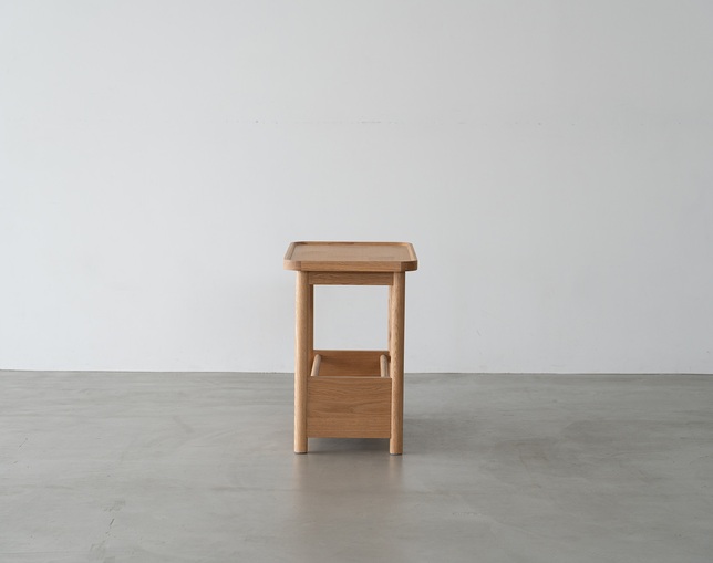 NOWHERE LIKE HOME(ノーウェアライクホーム) Side Table HORNⅡの写真