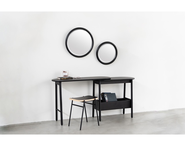 NOWHERE LIKE HOME(ノーウェアライクホーム) Console Table SUKの写真