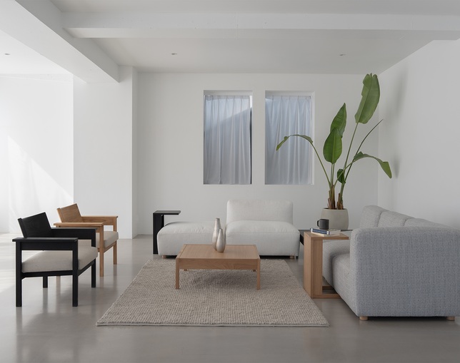 NOWHERE LIKE HOME(ノーウェアライクホーム) Sofa PEOPLEの写真