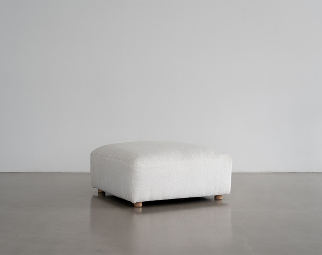 NOWHERE LIKE HOME(ノーウェアライクホーム) Sofa PEOPLEの写真