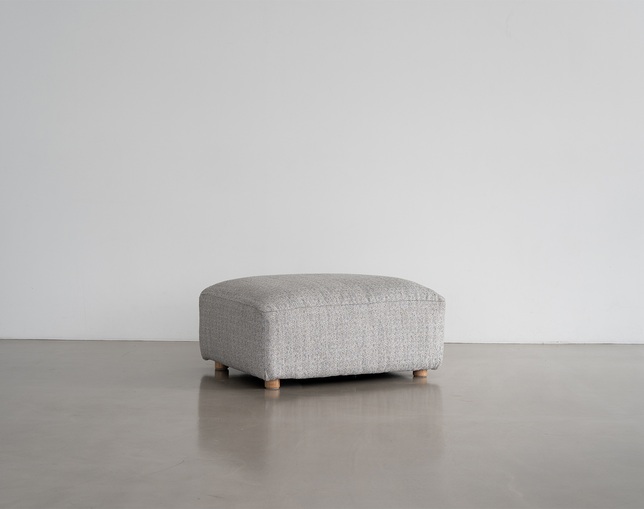 NOWHERE LIKE HOME(ノーウェアライクホーム) Sofa PEOPLEの写真