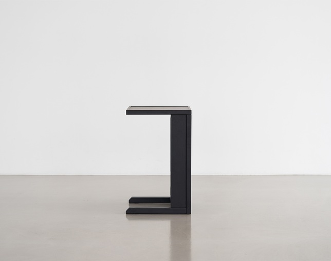 NOWHERE LIKE HOME(ノーウェアライクホーム) Side Table PEOPLEの写真