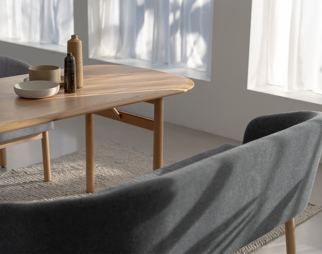 NOWHERE LIKE HOME(ノーウェアライクホーム) Daining Table ERNIEの写真