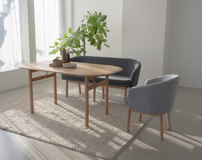 NOWHERE LIKE HOME(ノーウェアライクホーム) Daining Table ERNIEの写真
