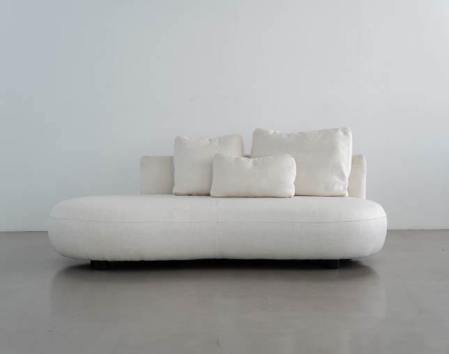 NOWHERE LIKE HOME(ノーウェアライクホーム) Sofa MUFFYⅡの写真