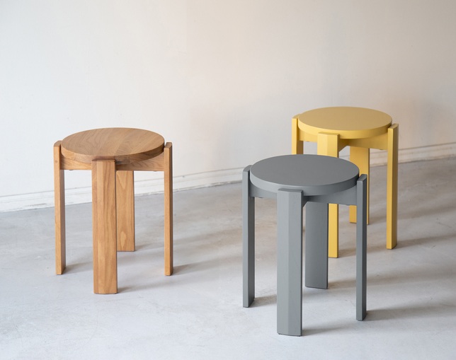 NOWHERE LIKE HOME(ノーウェアライクホーム) Stool CAROTTEの写真