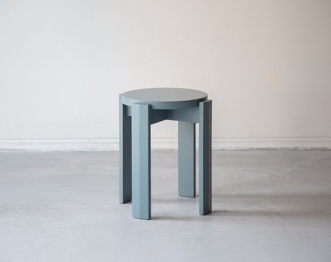 NOWHERE LIKE HOME(ノーウェアライクホーム) Stool CAROTTEの写真